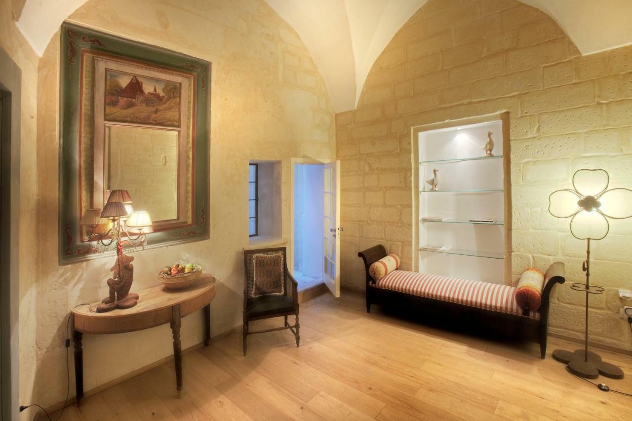 לצ'ה B&B Palazzo Gorgoni מראה חיצוני תמונה